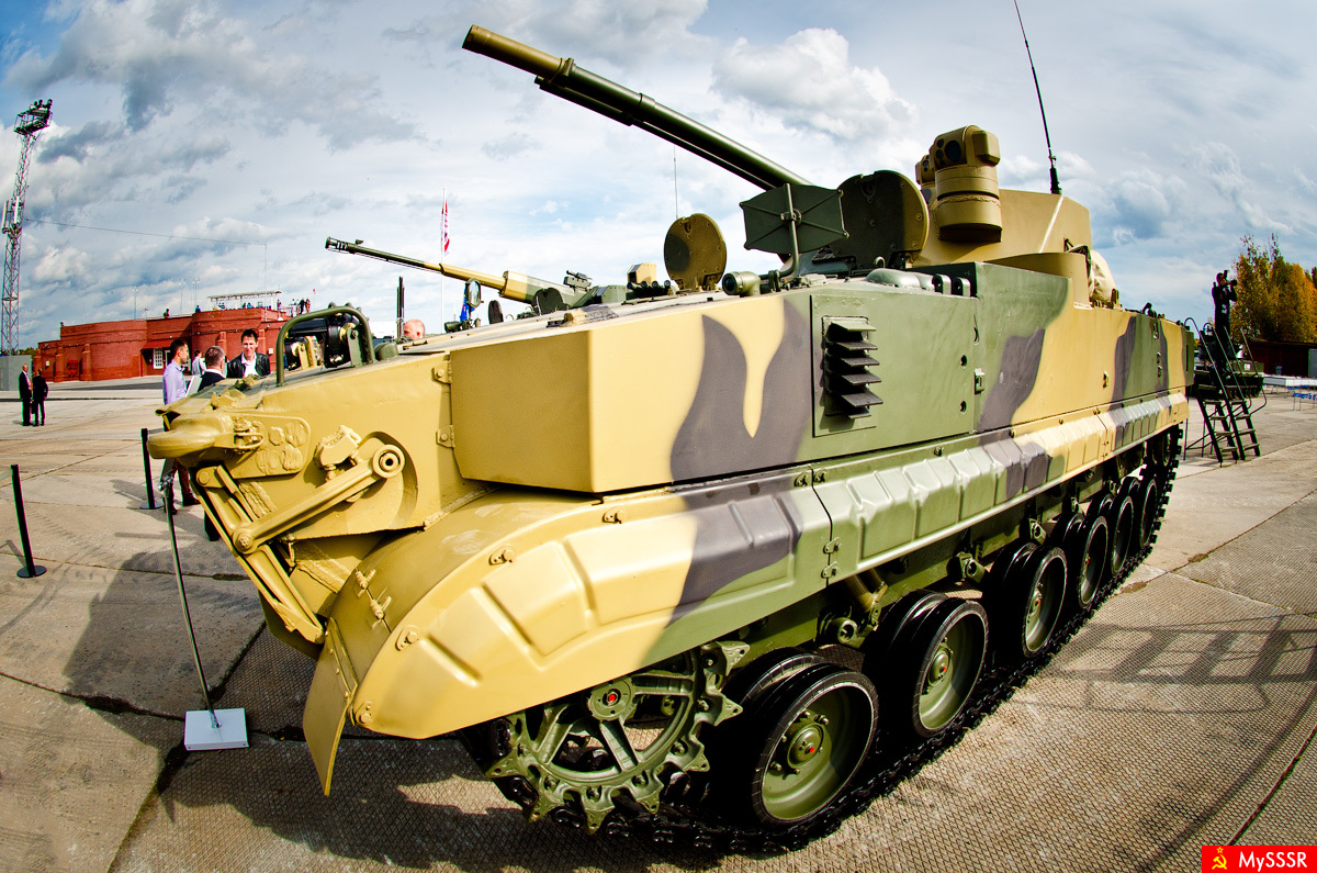 Russia Arms Expo 2015